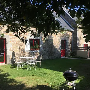 *** Maison d'hôtes Les D'hellen France